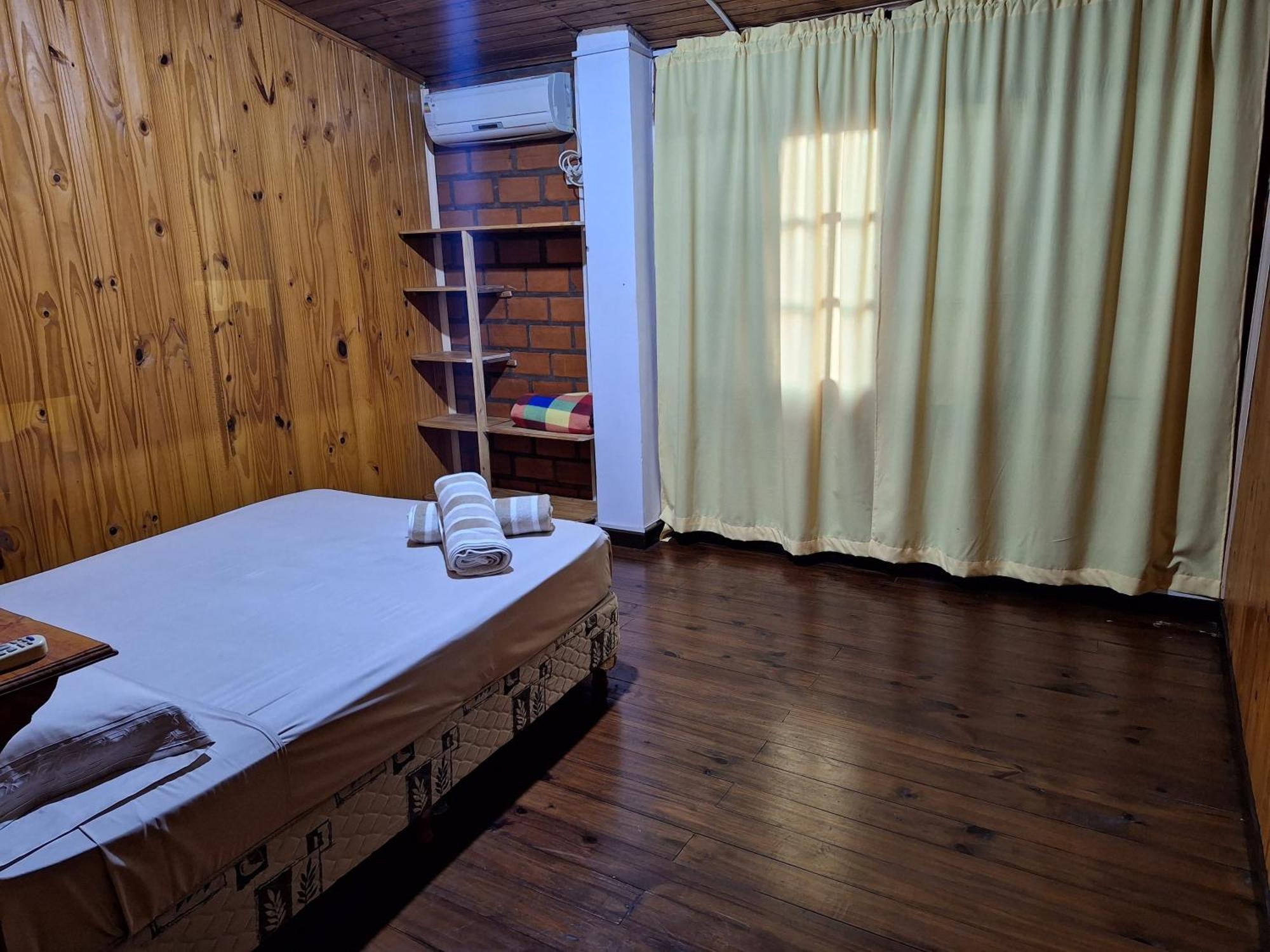 Hotel La Casona Puerto Iguazú Pokój zdjęcie